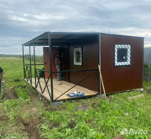 Дачный садовый домик бытовка хозблок