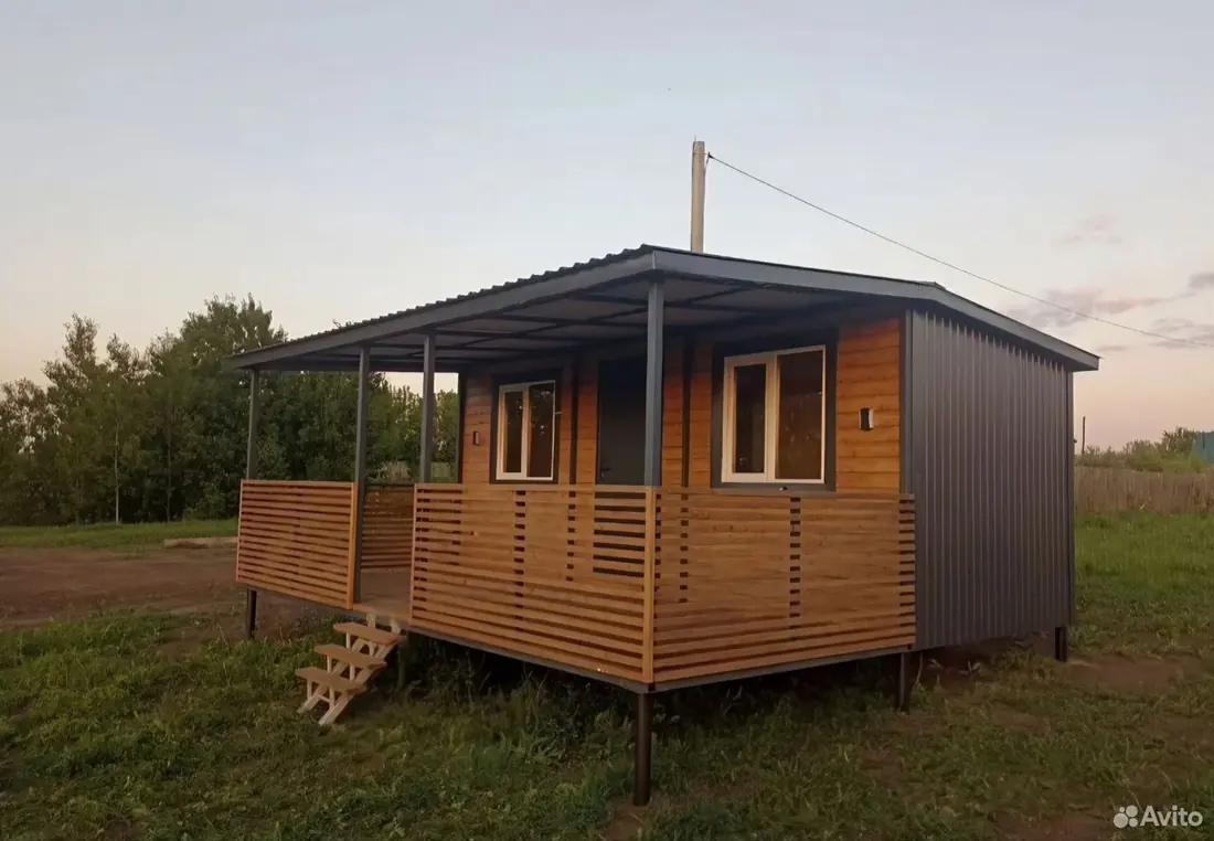 Домик с террасой и электрикой за 1 день